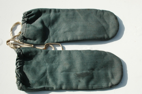 German WWII Winter padded Gloves